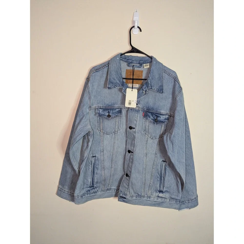 Levis Premium Relaxed Trucker Jacket Light Wash Denim Mens‎ Large A57820002 NEW